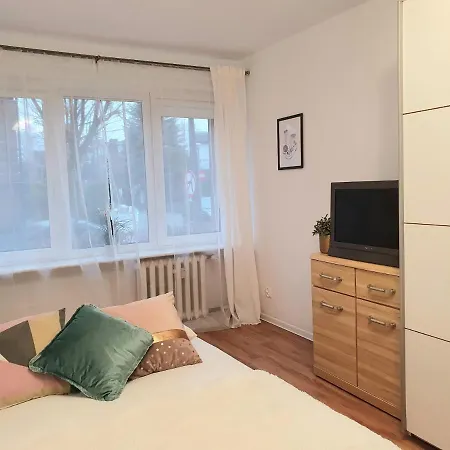 Najzwyklejsze Mieszkanie 8 Minut Do Plazy - Karlikowo Apartmán Sopoty